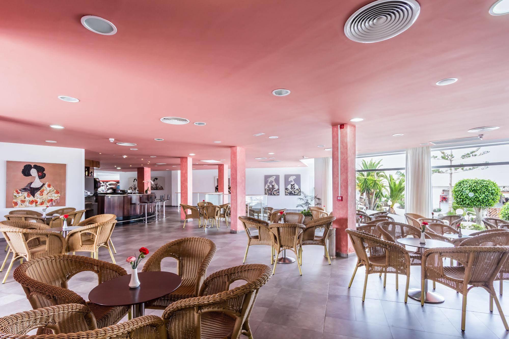 Ferienwohnung BlueBay Lanzarote Costa Teguise Exterior foto