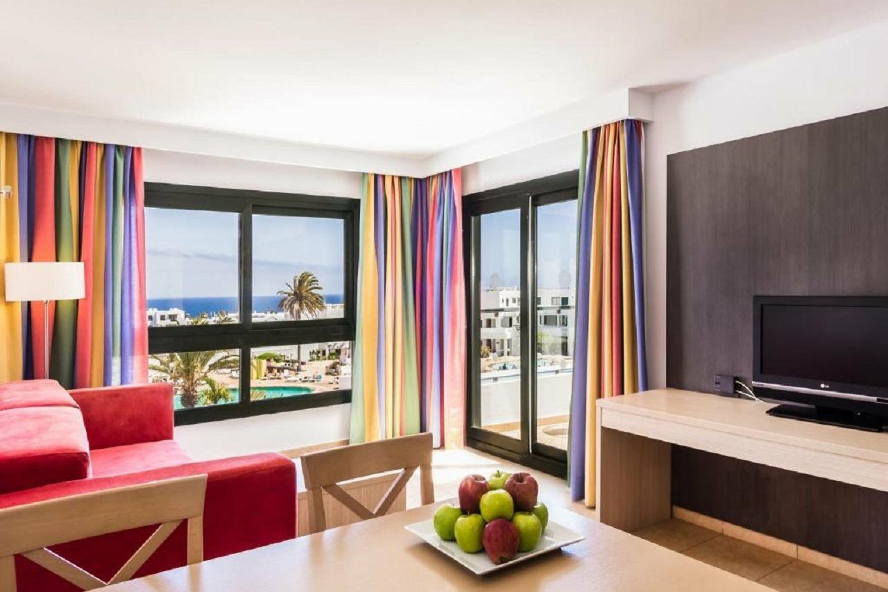 Ferienwohnung BlueBay Lanzarote Costa Teguise Exterior foto